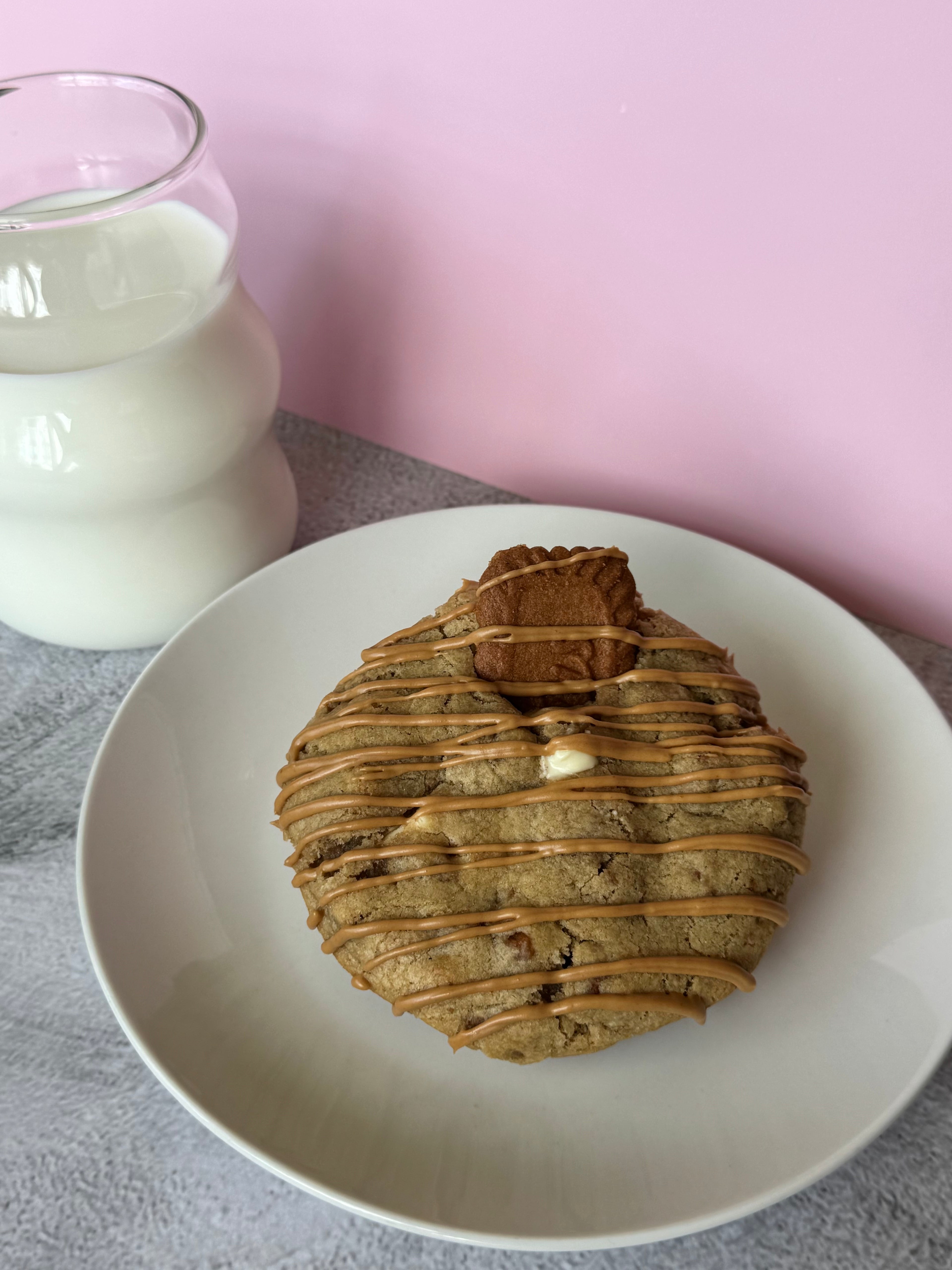 Biscoff White Choco Chunk